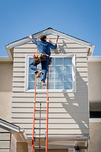 How To Choose The Right Materials for Your Siding Installation in 'Grandview, OH